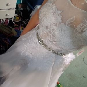 Wedding dress ball gown/a-line